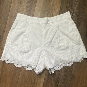 Ann Taylor Loft Eyelet Embroidery Pull-On Shorts Scalloped Hem White Size Medium